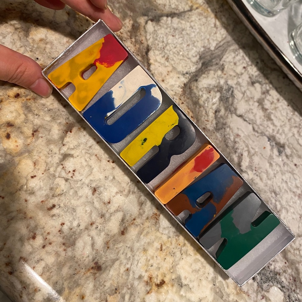 Personalized Crayon Names - Picture 8 of 8